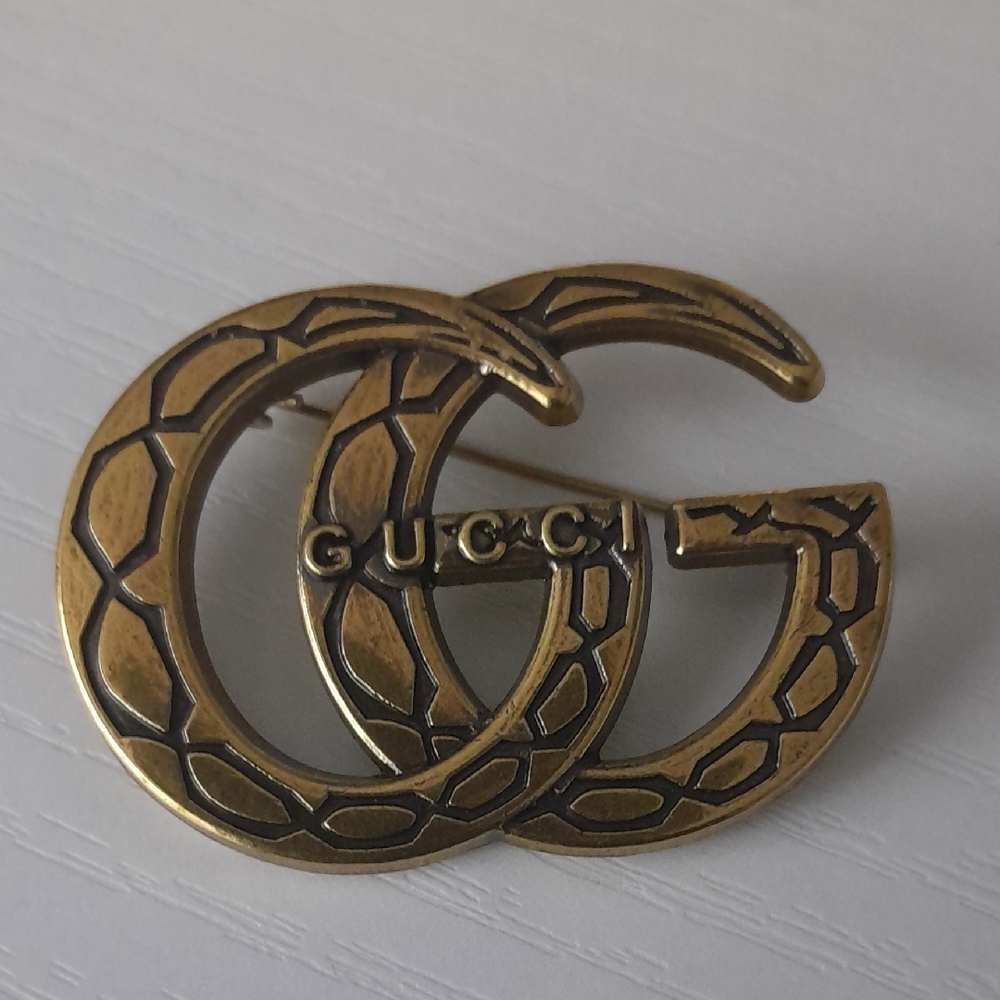 Gucci Gold Snake Motif GG Fashion Brooch With Marked